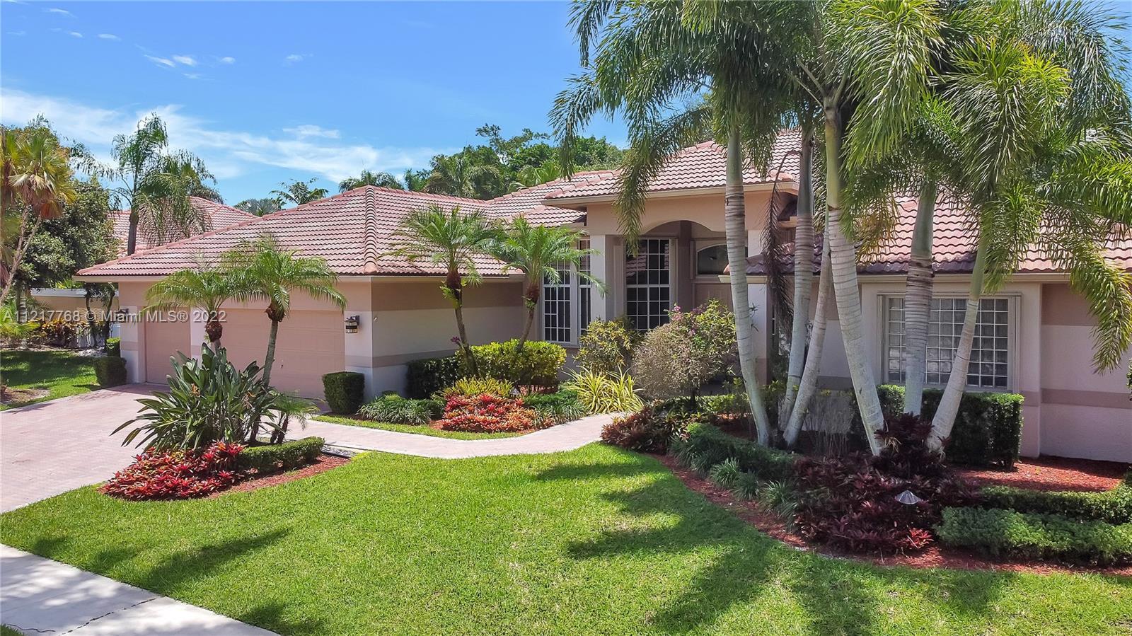 2686 Cypress Ln