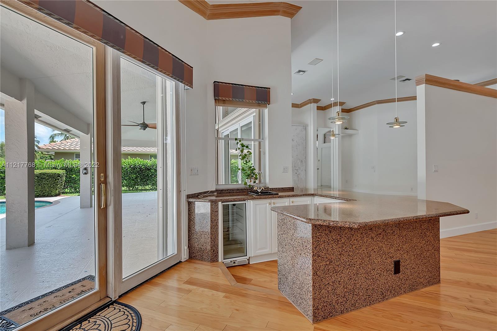 2686 Cypress Ln