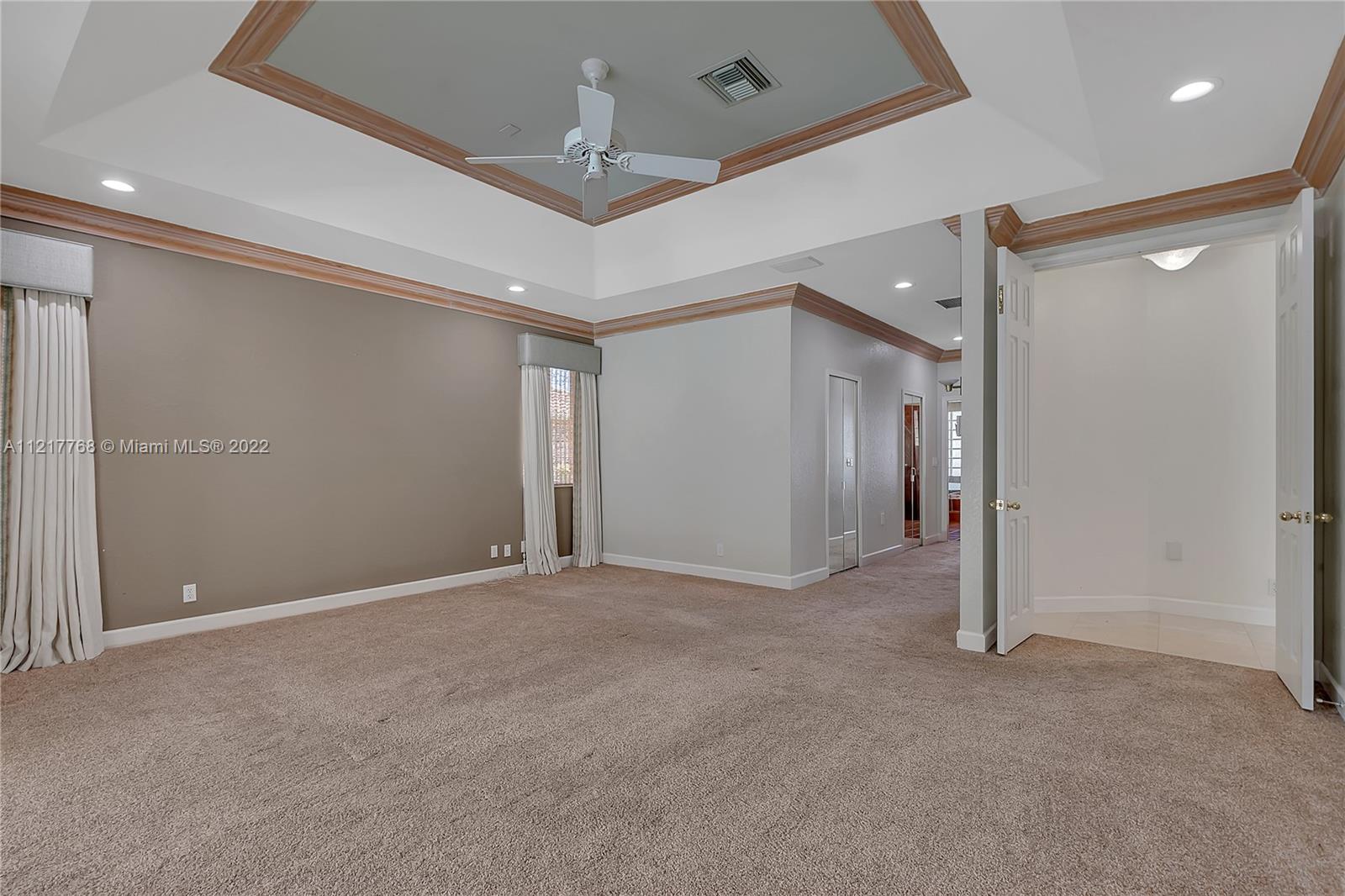 2686 Cypress Ln