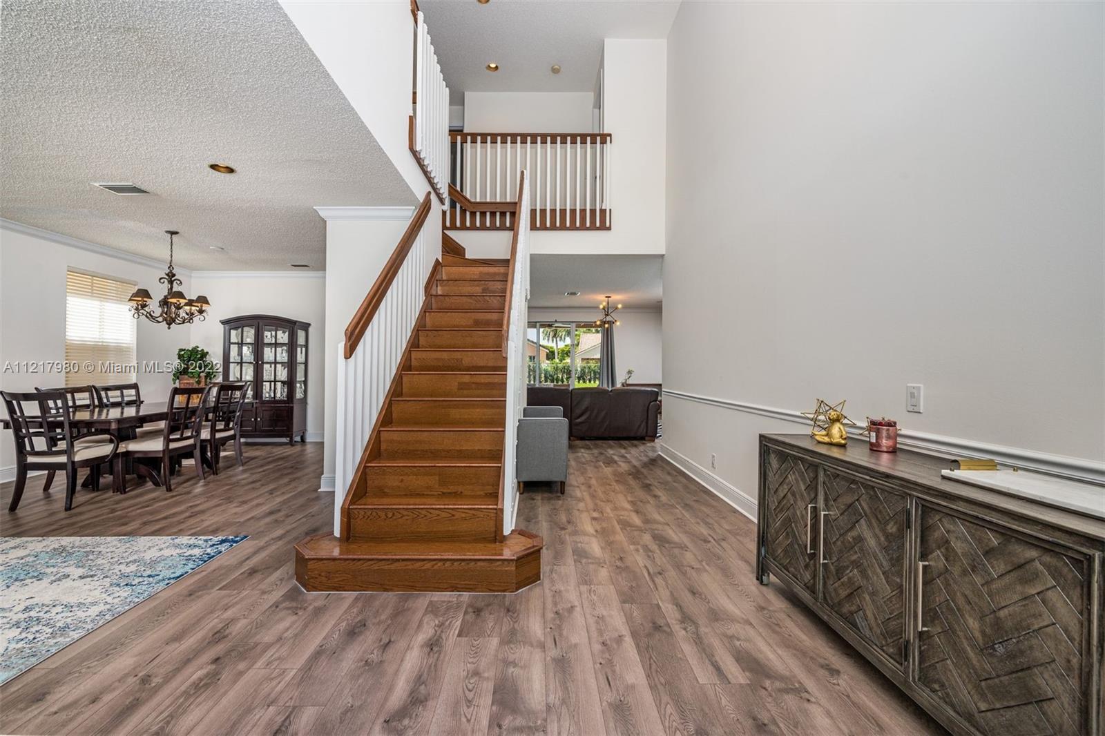 1418 Sandpiper Cir