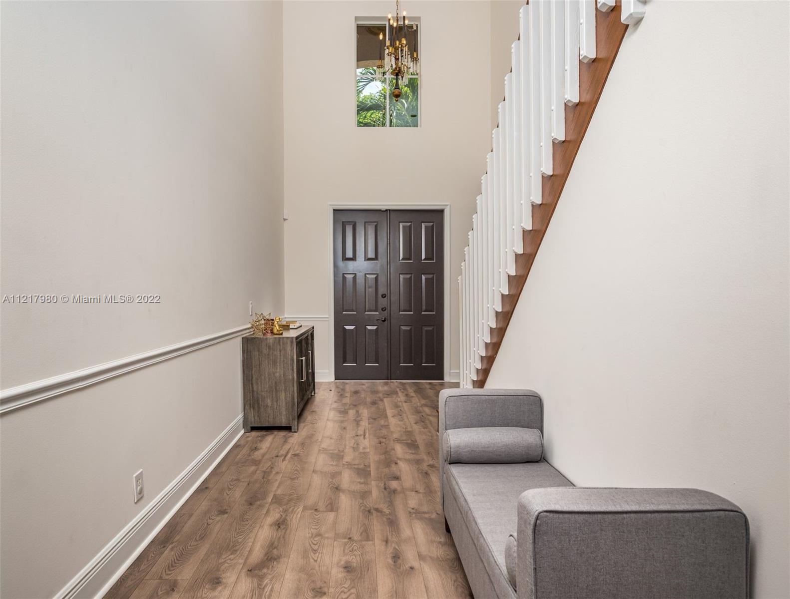 1418 Sandpiper Cir