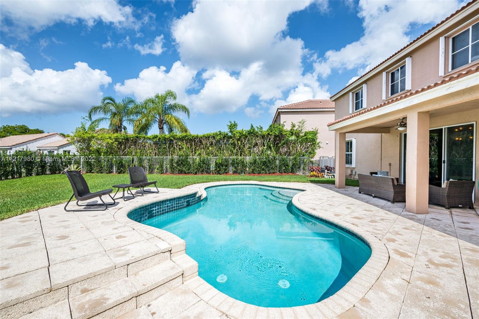 1418 Sandpiper Cir