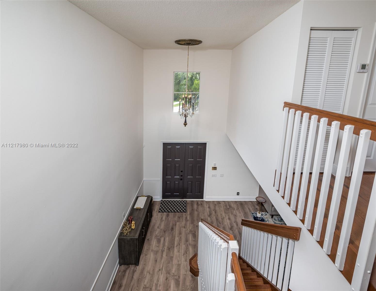 1418 Sandpiper Cir