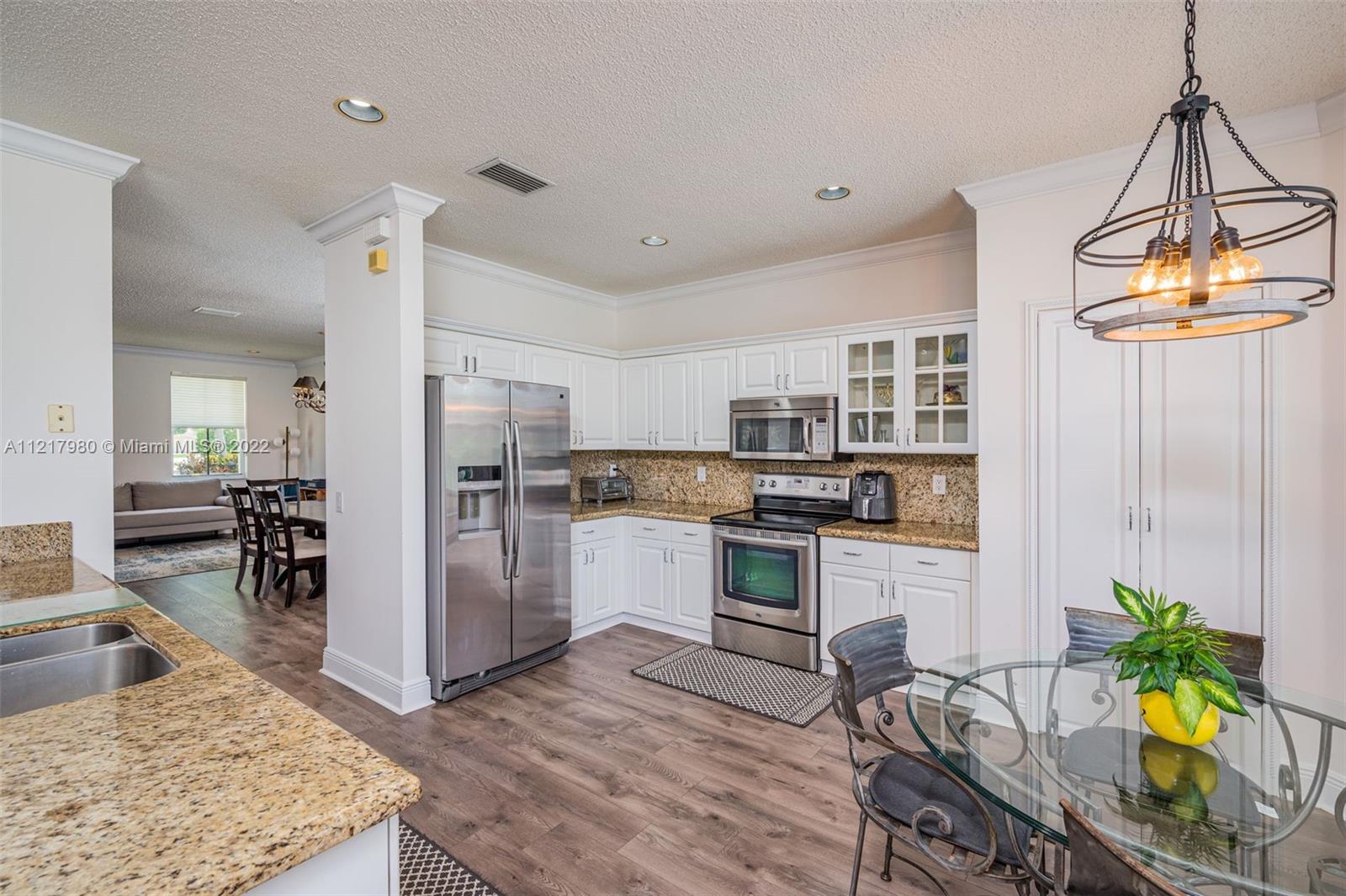 1418 Sandpiper Cir