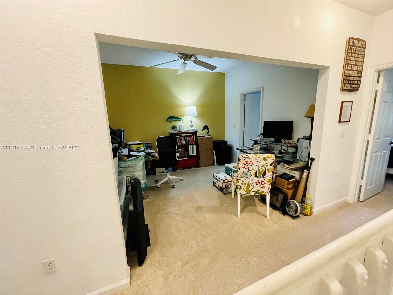 5747 Isles Cir Unit: 5747