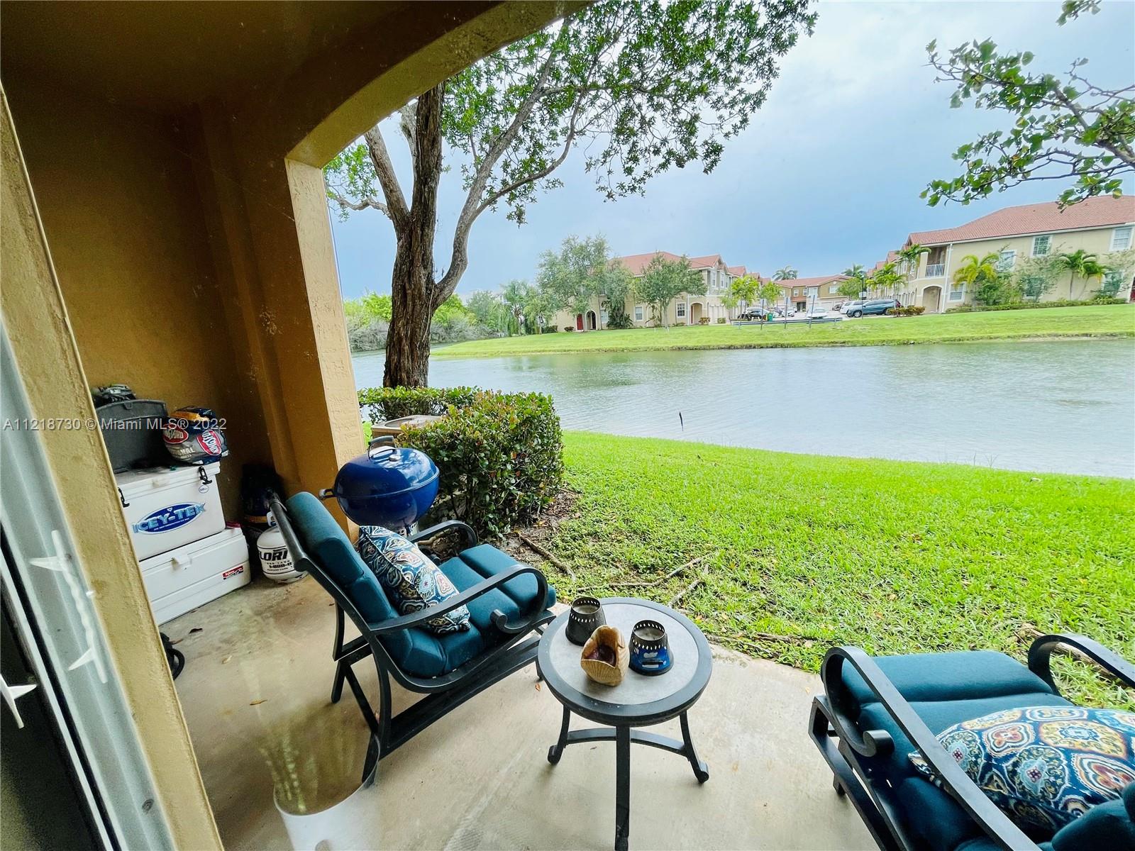 5747 Isles Cir Unit: 5747