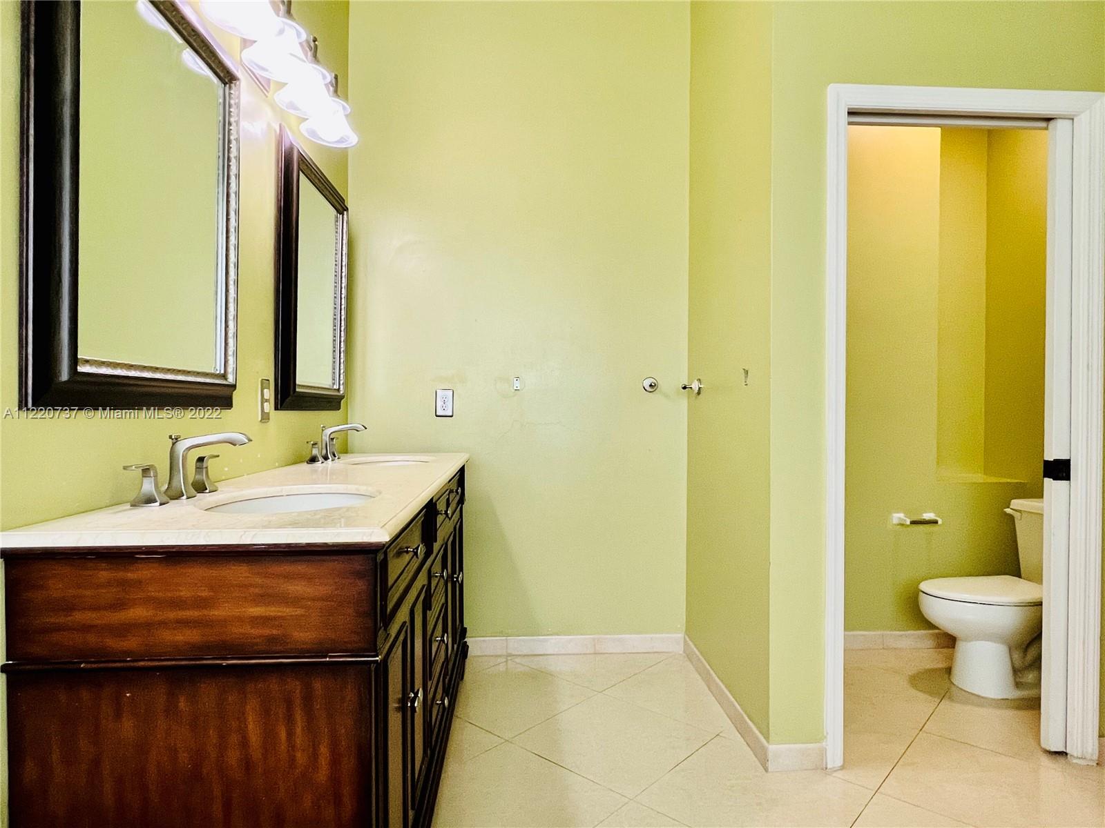 1240 NW 184th Pl