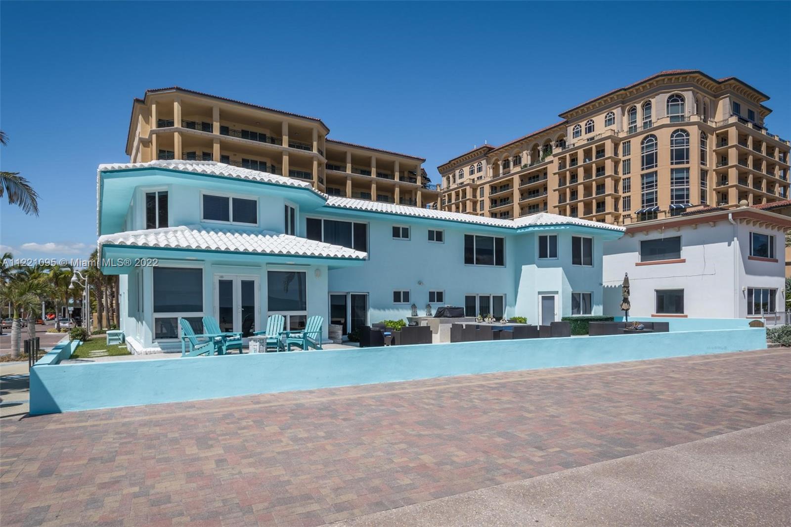 3400 N Surf Rd Unit: 2