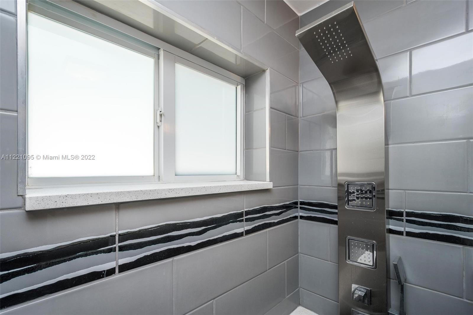 3400 N Surf Rd Unit: 2