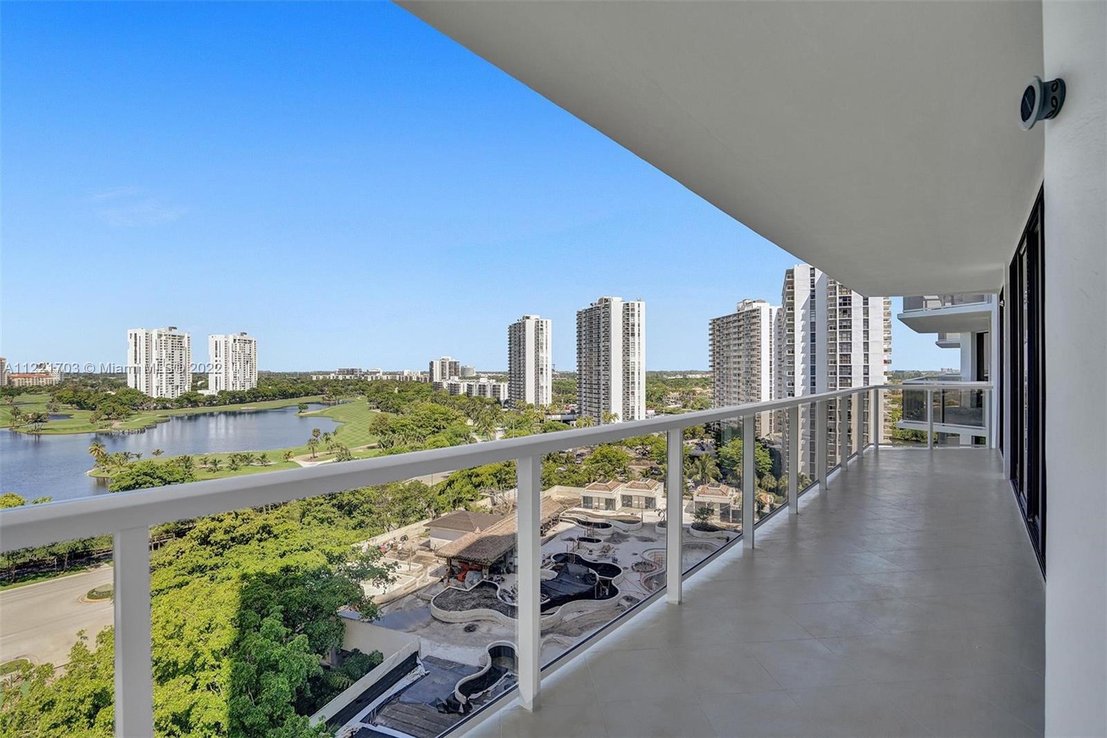 20281 E Country Club Dr Unit: 1015
