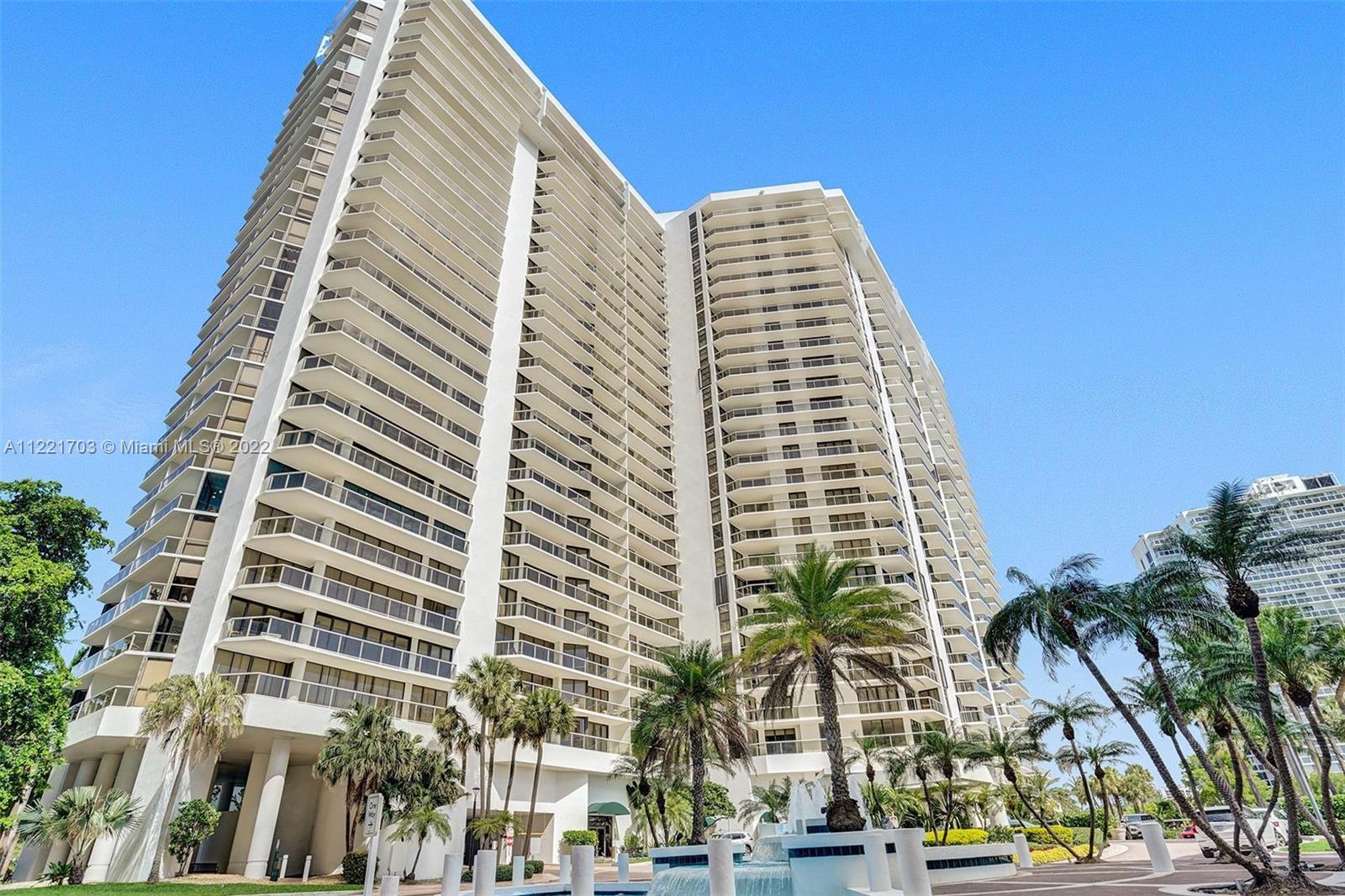 20281 E Country Club Dr Unit: 1015