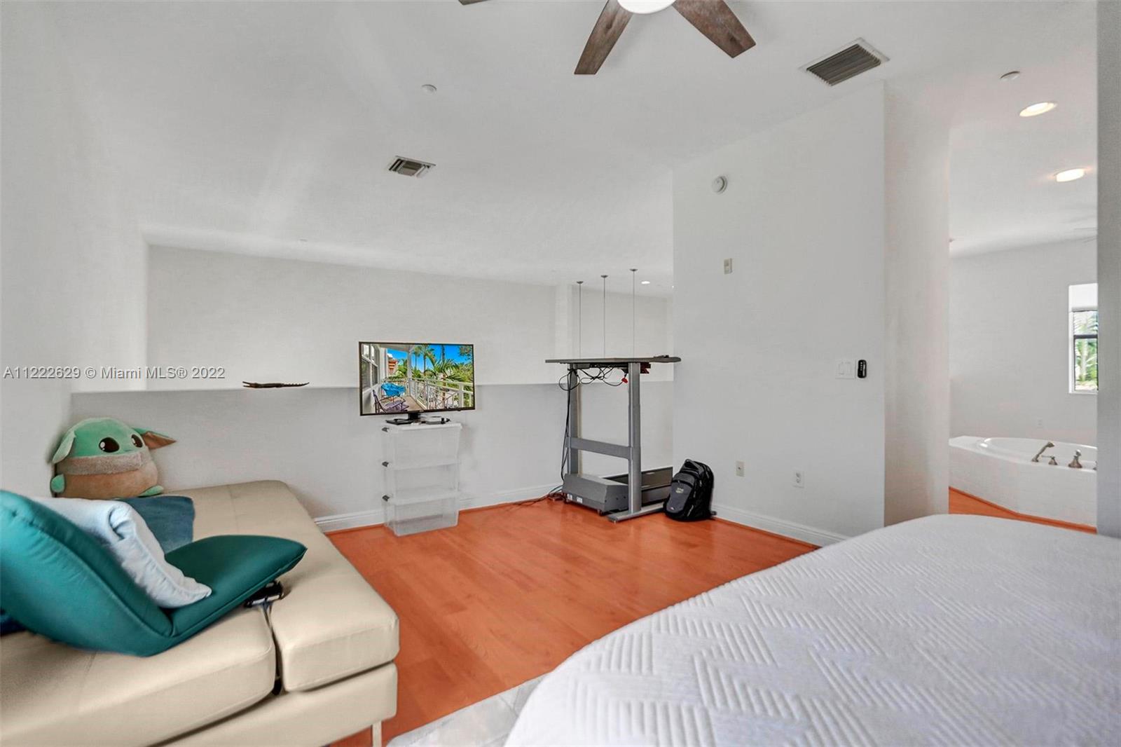 339 SW 13th Ter Unit: #