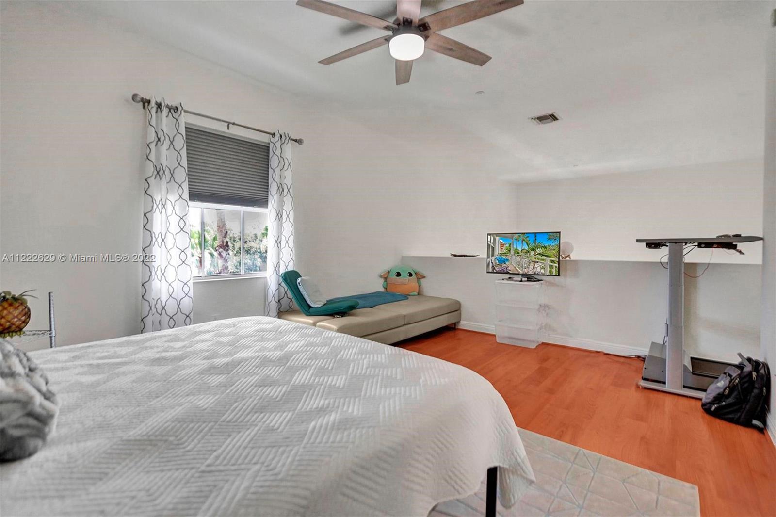 339 SW 13th Ter Unit: #