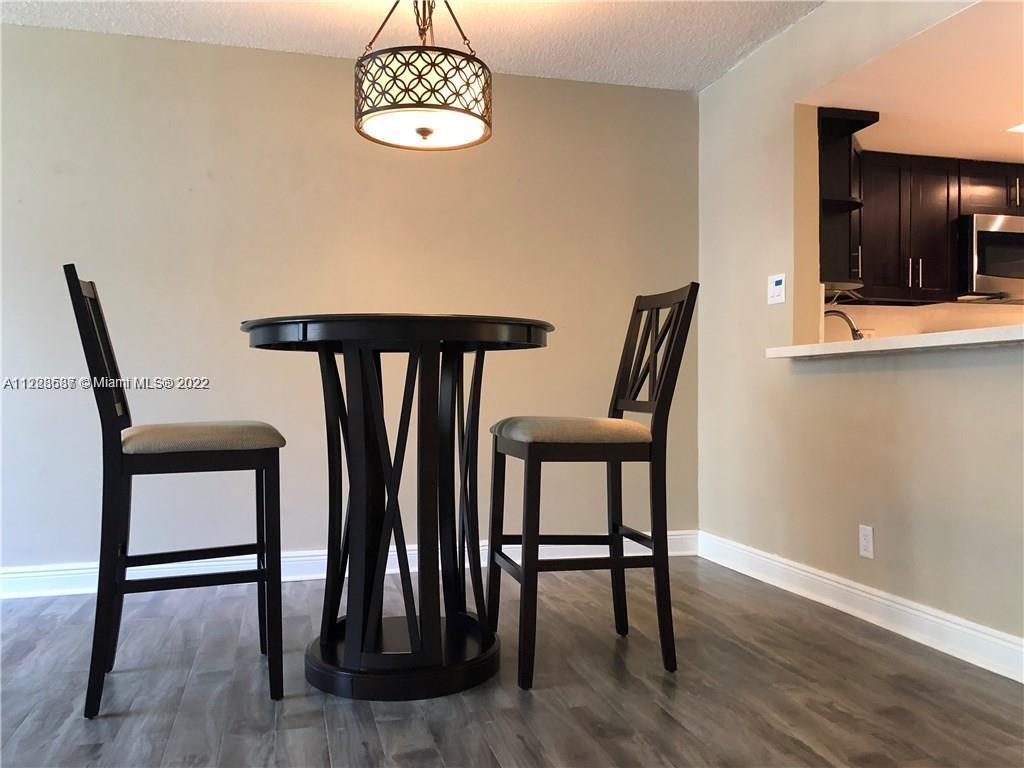 3241 Riverside Dr Unit: D-101