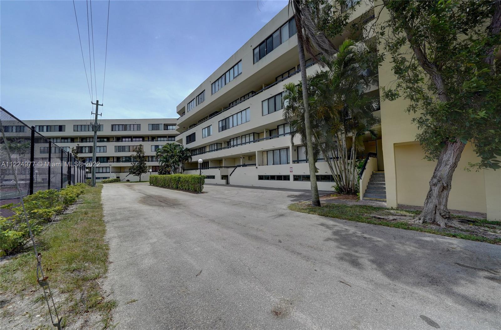 1401 S Federal Hwy Unit: 216