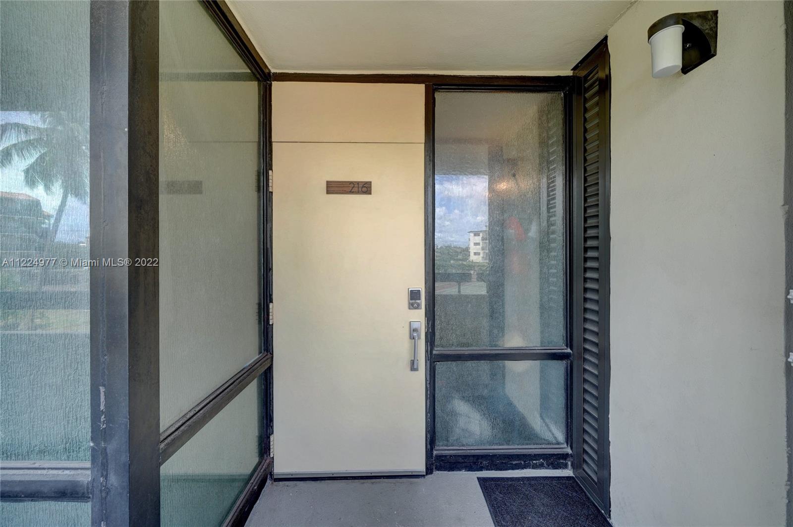 1401 S Federal Hwy Unit: 216