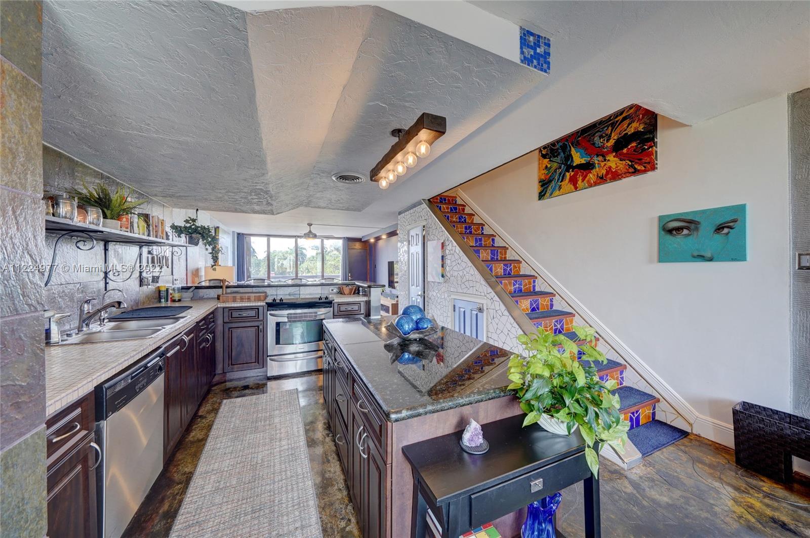 1401 S Federal Hwy Unit: 216