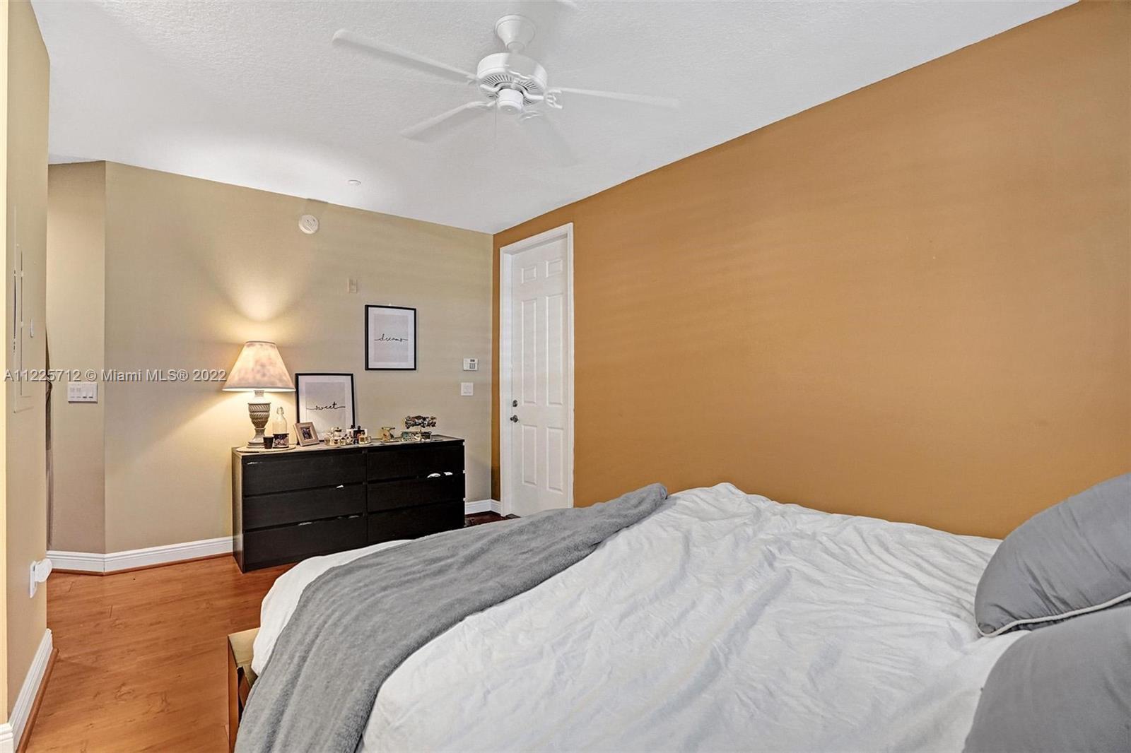 364 SW 13th Ter Unit: 364