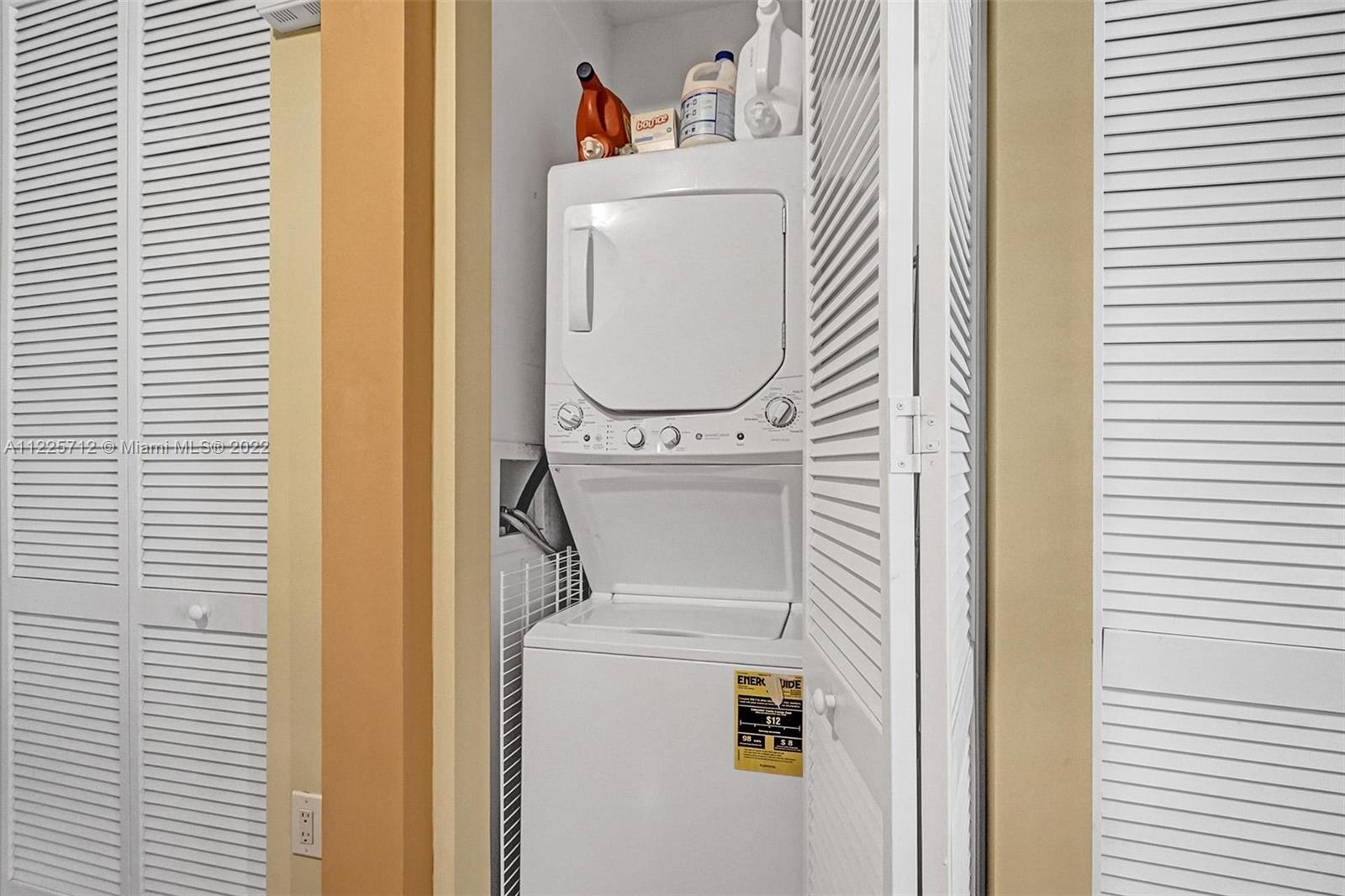 364 SW 13th Ter Unit: 364