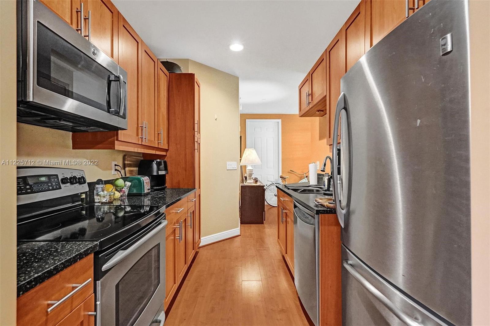 364 SW 13th Ter Unit: 364