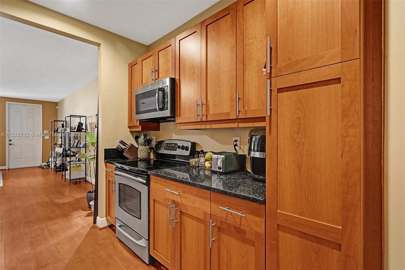 364 SW 13th Ter Unit: 364