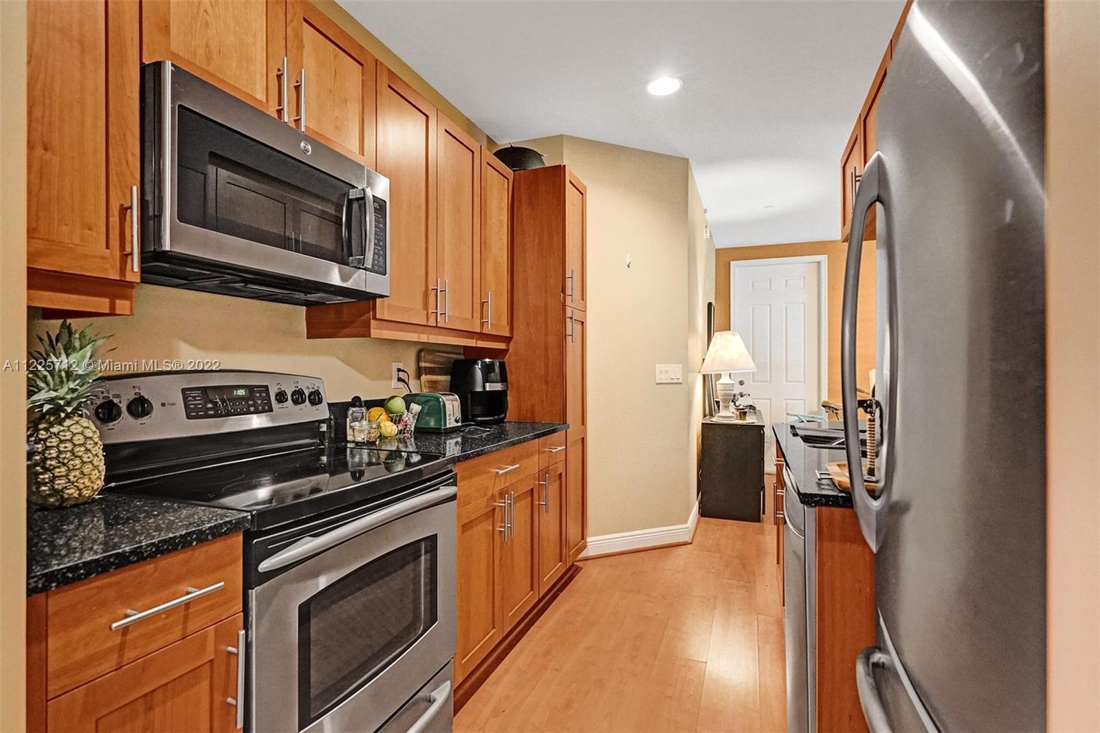 364 SW 13th Ter Unit: 364