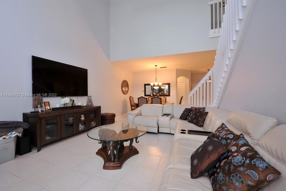 7901 S Aragon Blvd Unit: 4