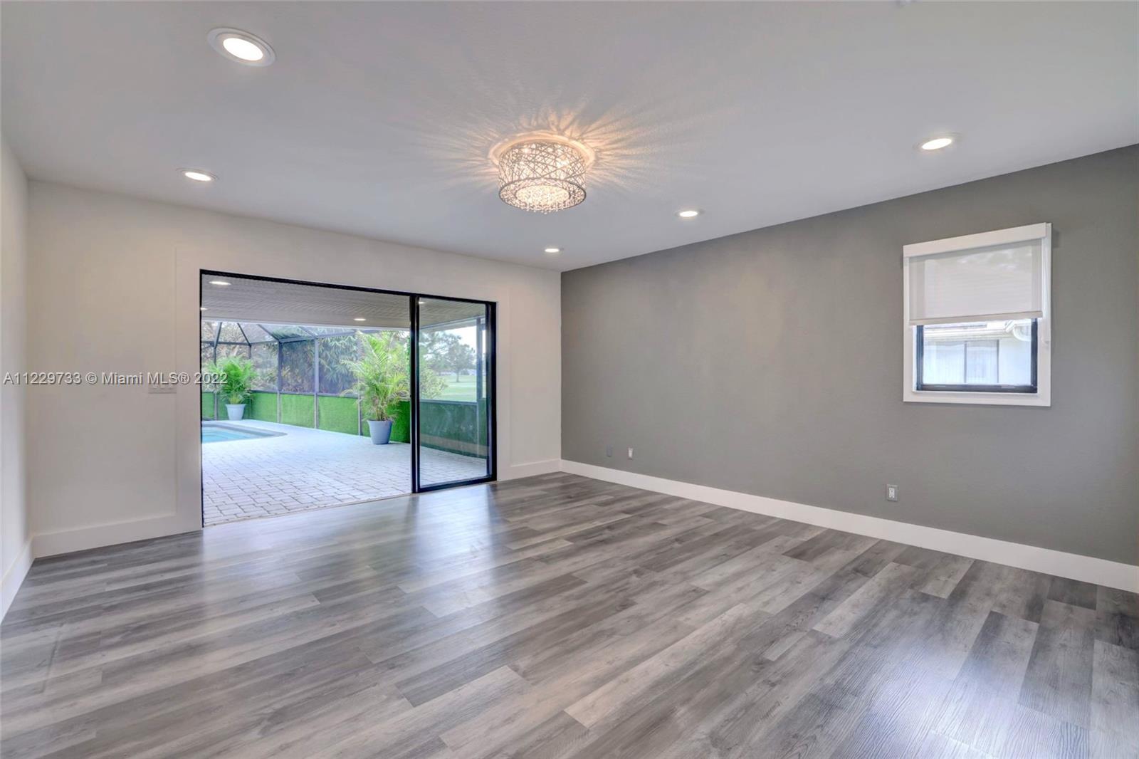 2501 SE Morningside Blvd Unit: 2501