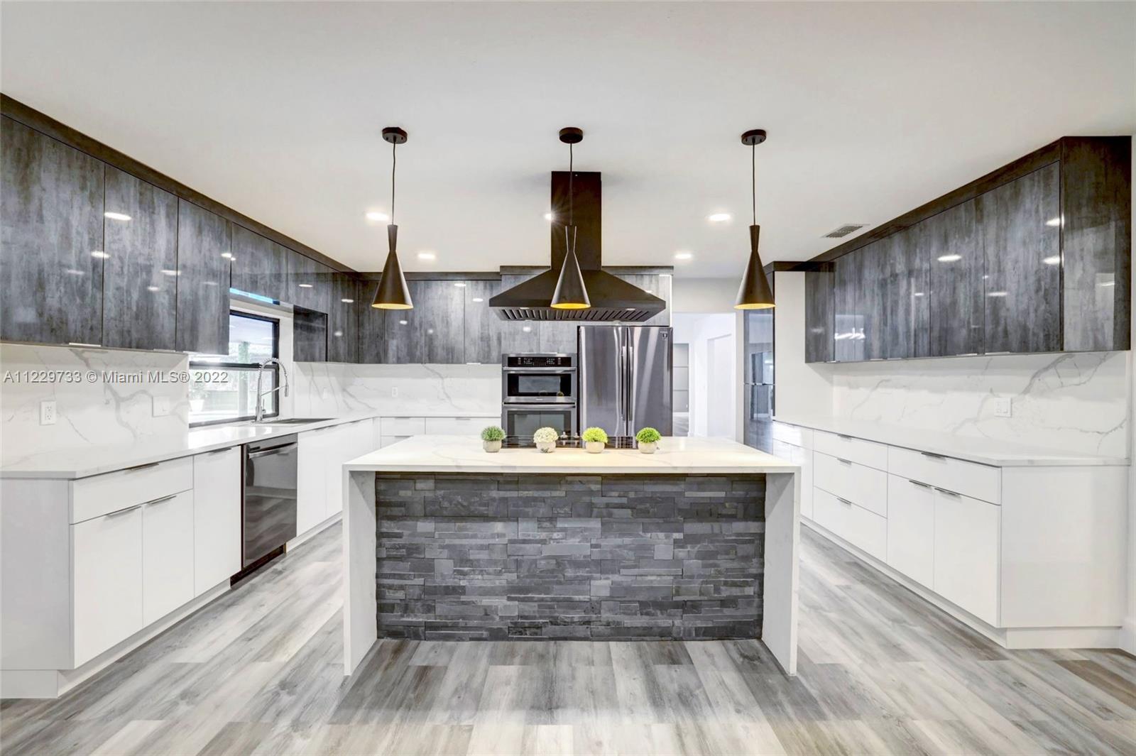 2501 SE Morningside Blvd Unit: 2501