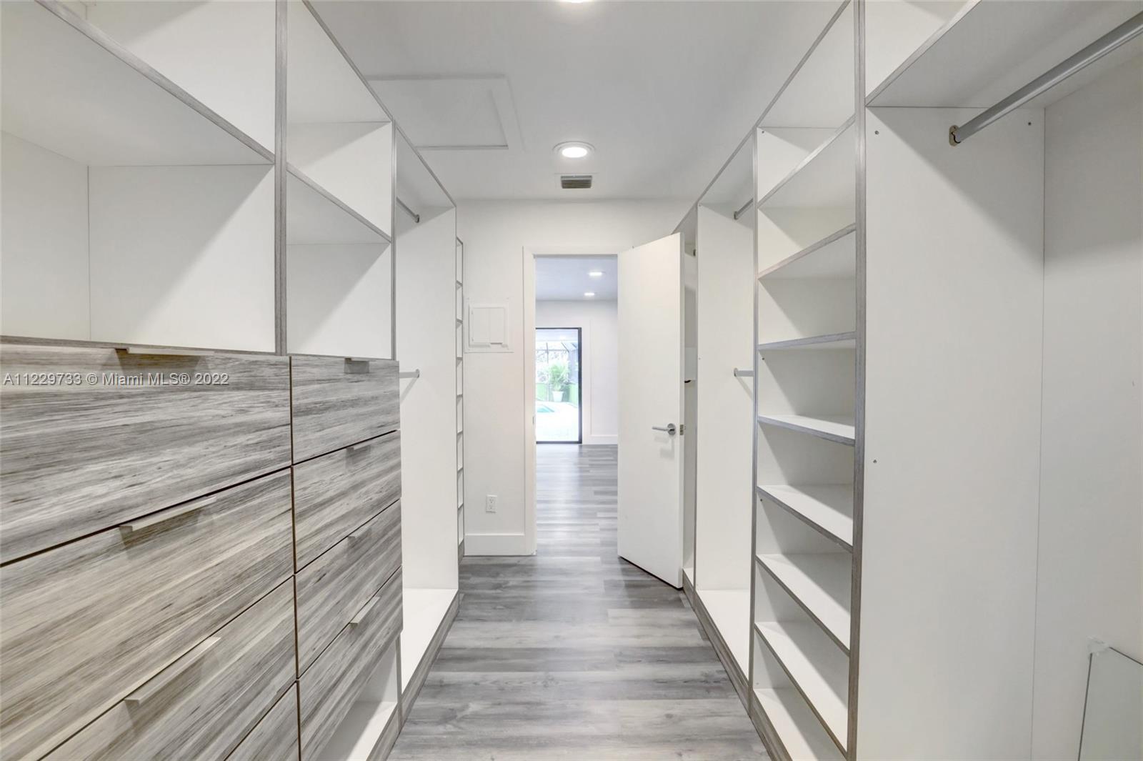 2501 SE Morningside Blvd Unit: 2501