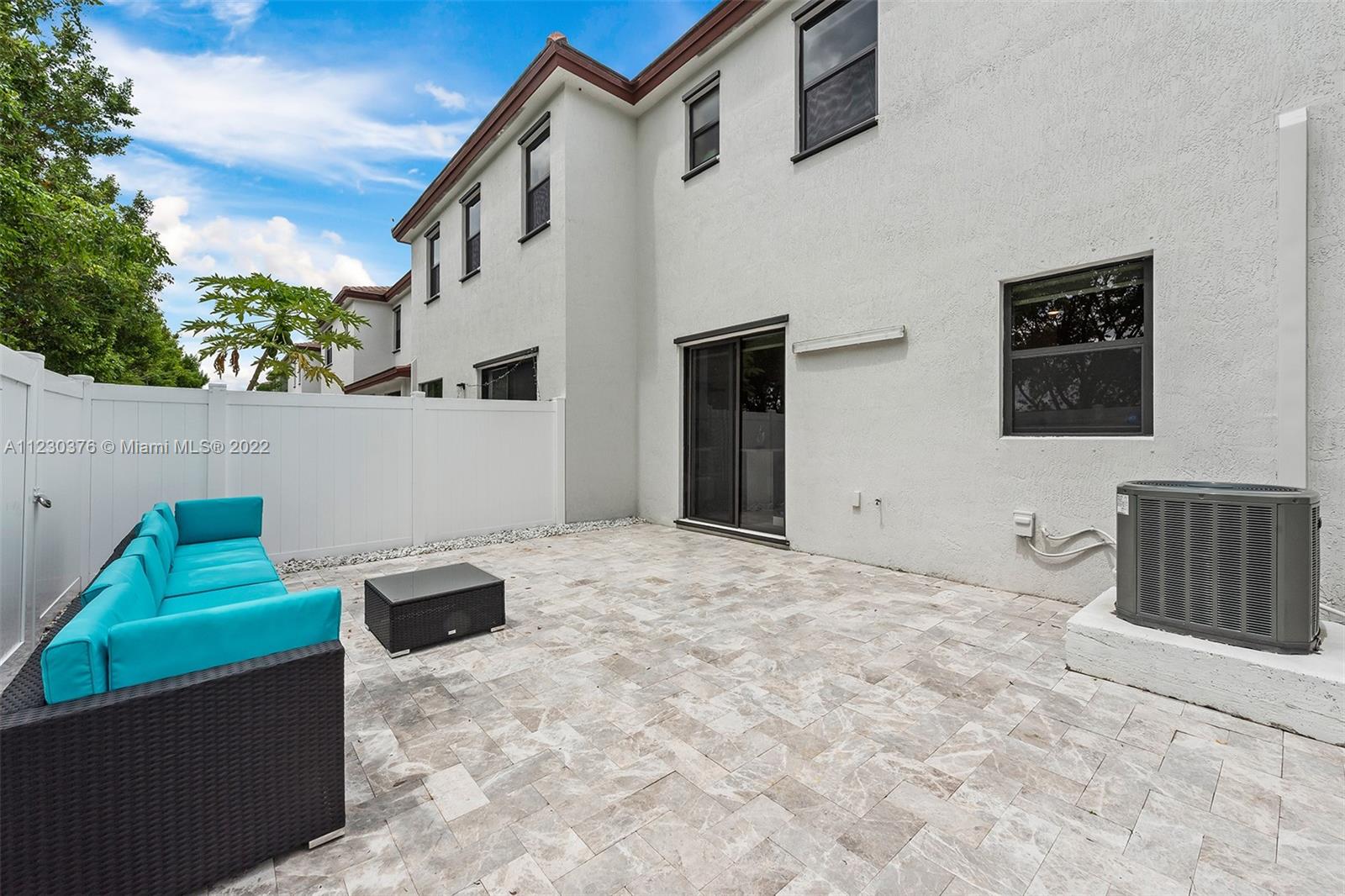 10125 W 32nd Ln Unit: 10125