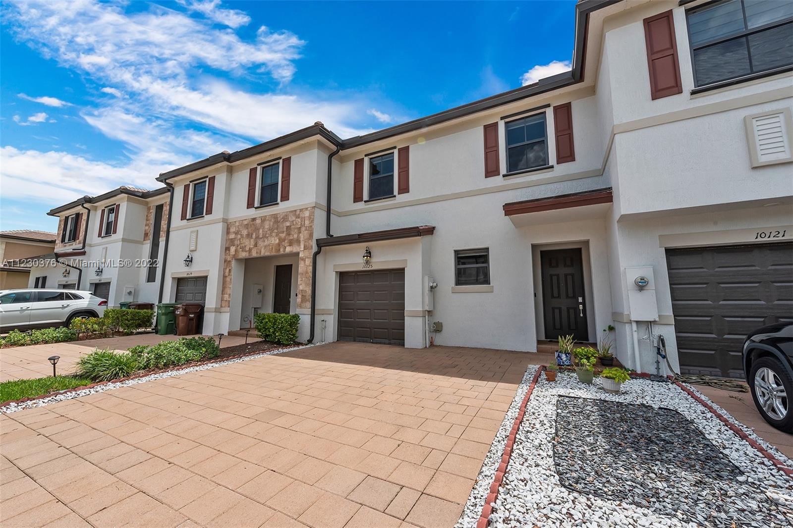 10125 W 32nd Ln Unit: 10125