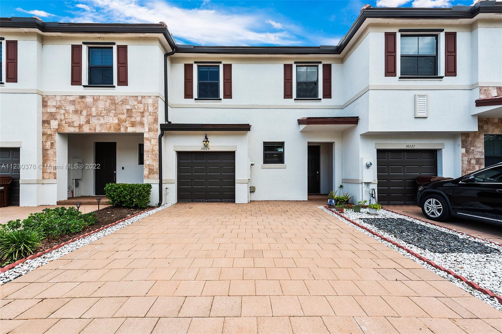 10125 W 32nd Ln Unit: 10125