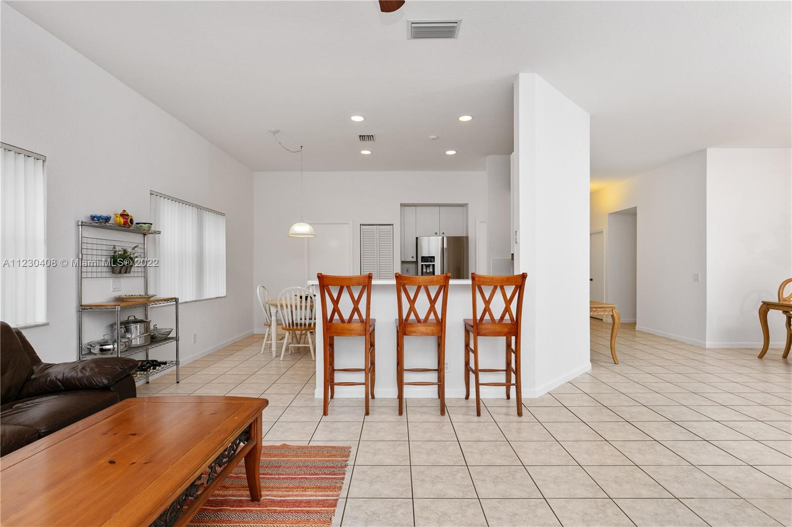 1118 Birchwood Rd