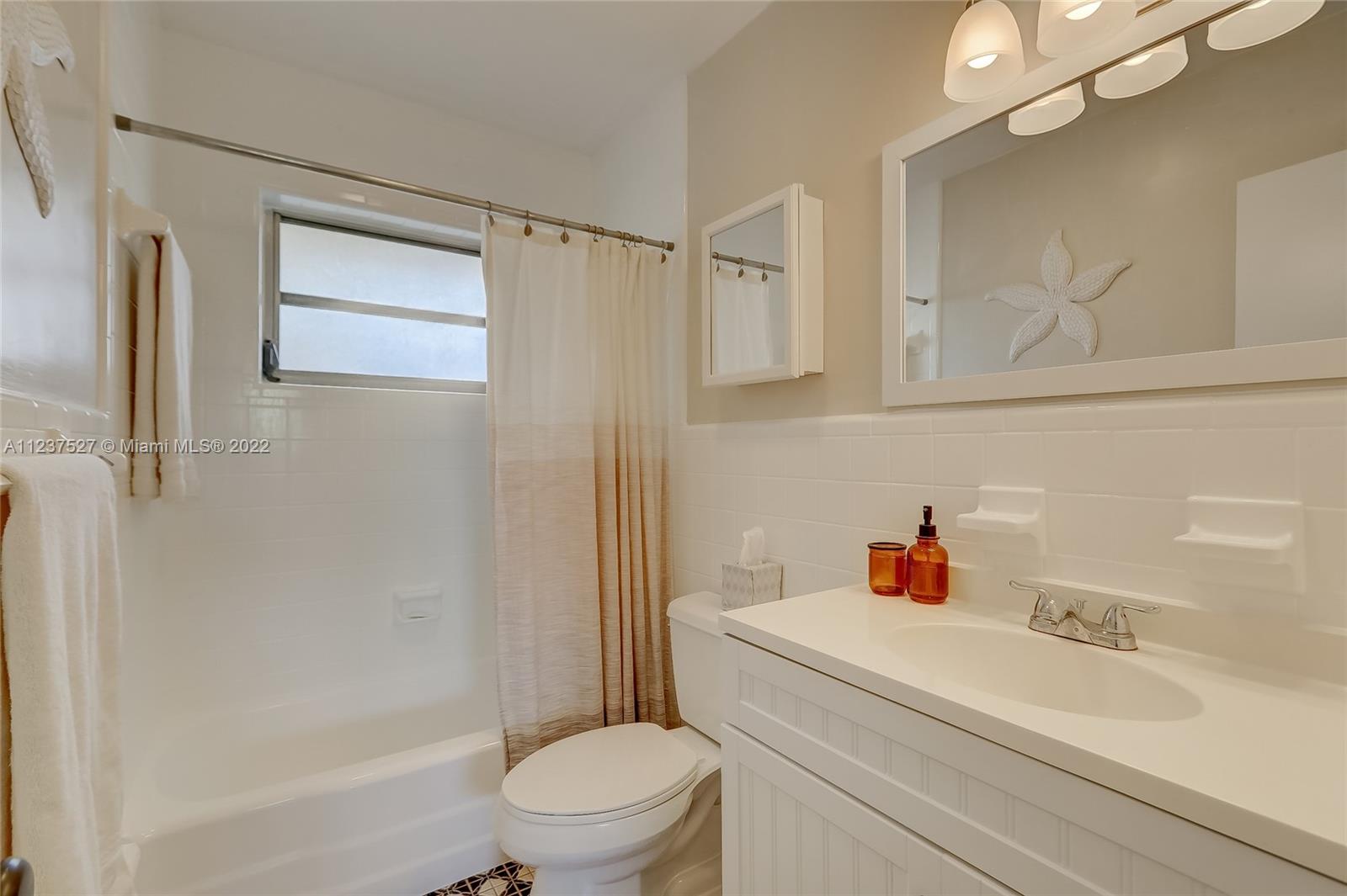 2616 NE 30th Pl Unit: 210A