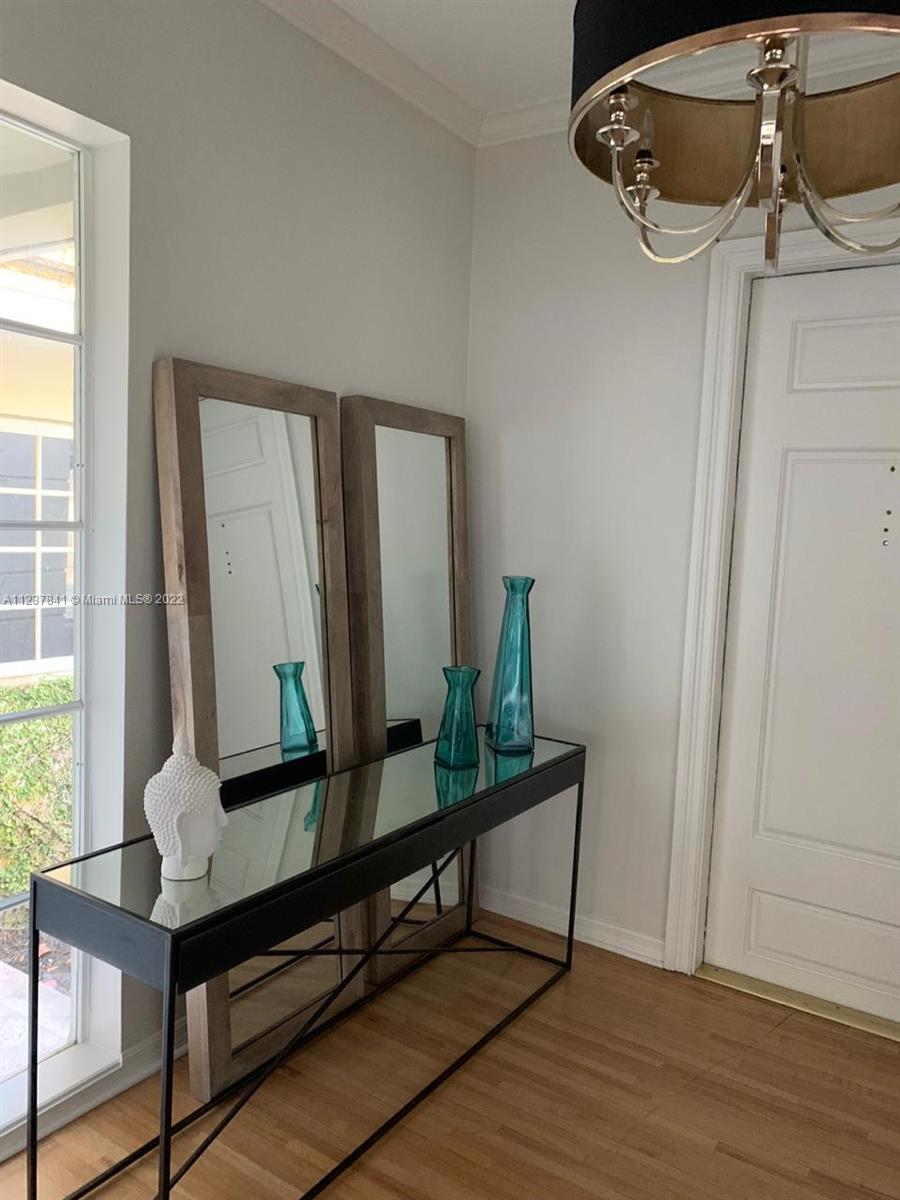 1220 S Greenway Dr