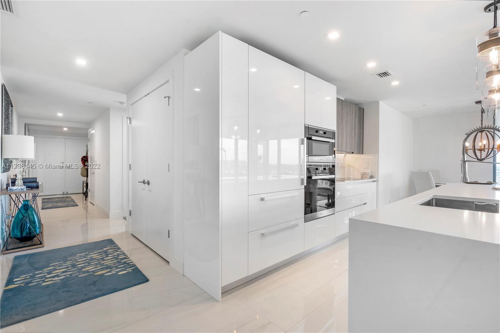 730 N Ocean Blvd Unit: 701