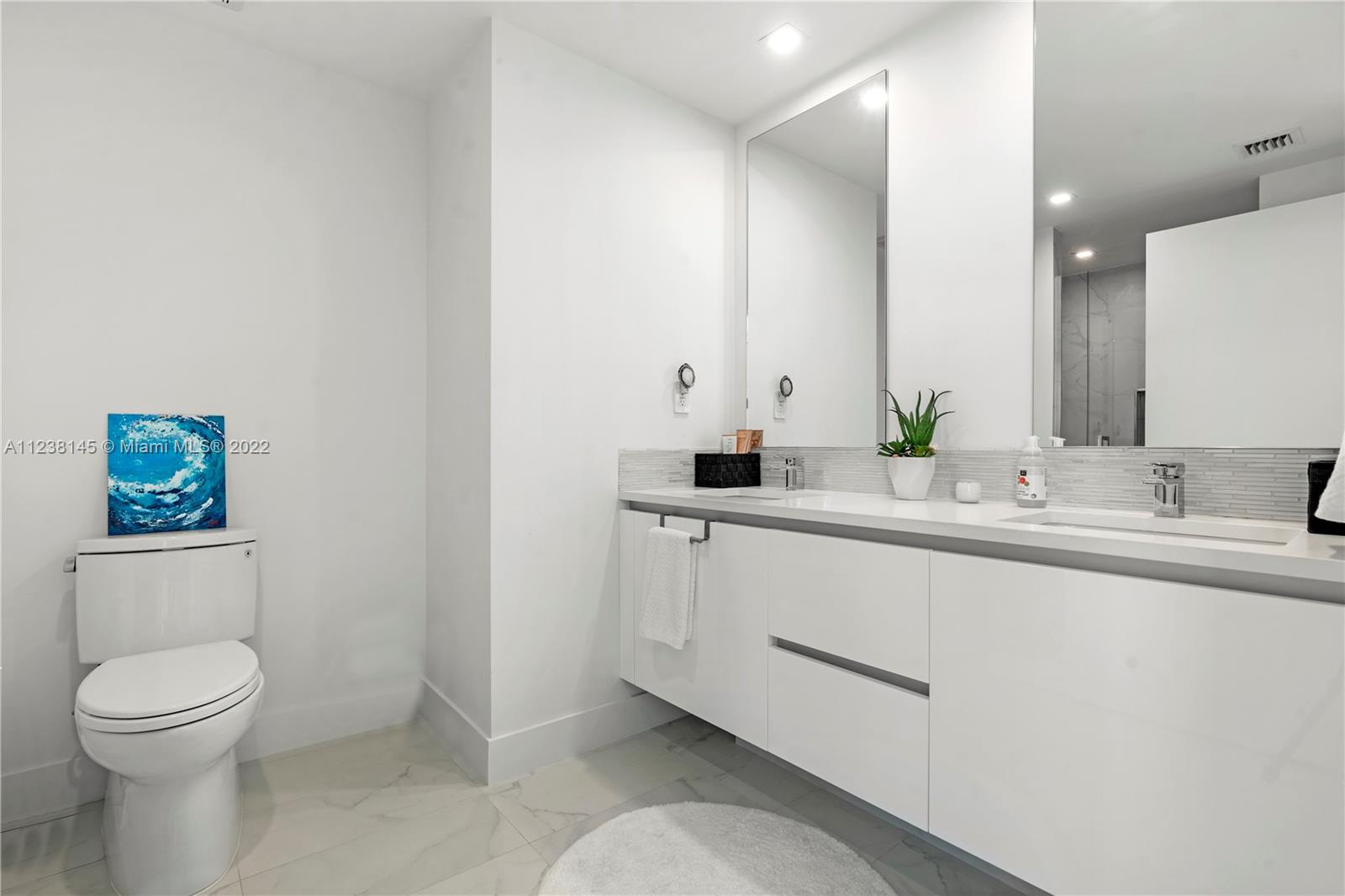 730 N Ocean Blvd Unit: 701
