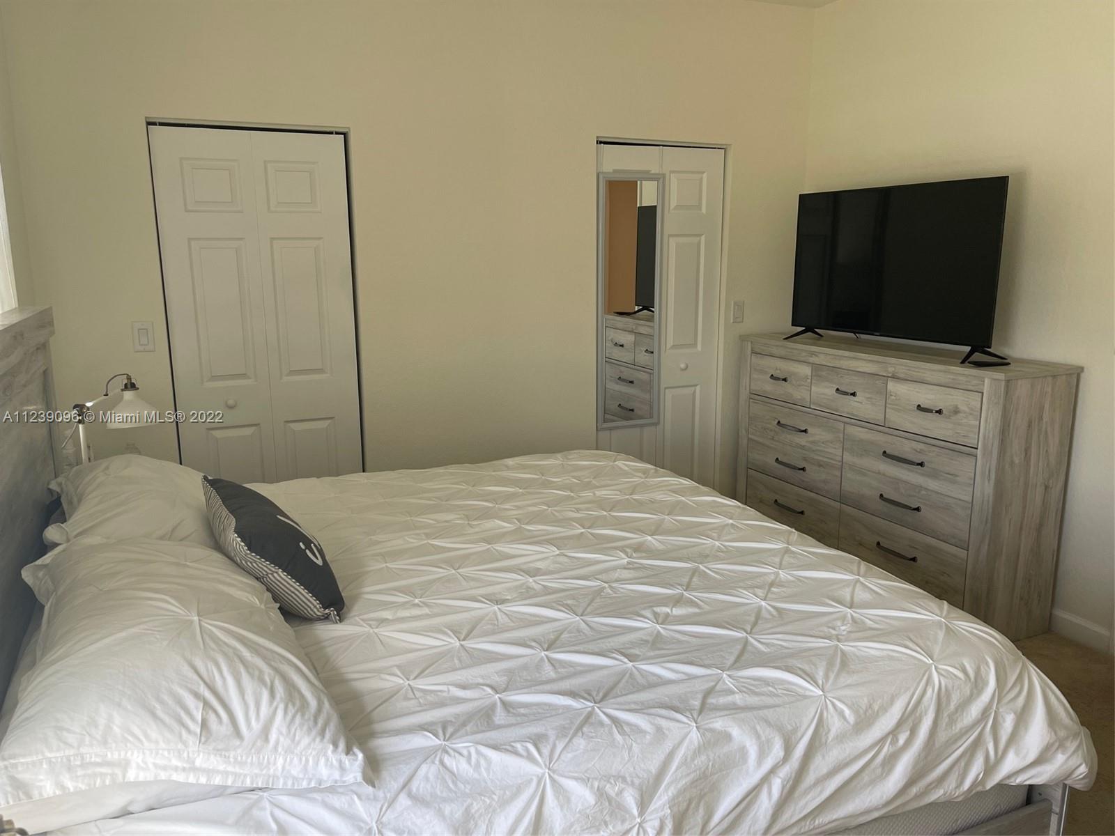 10906 W 33rd Ct Unit: 10906