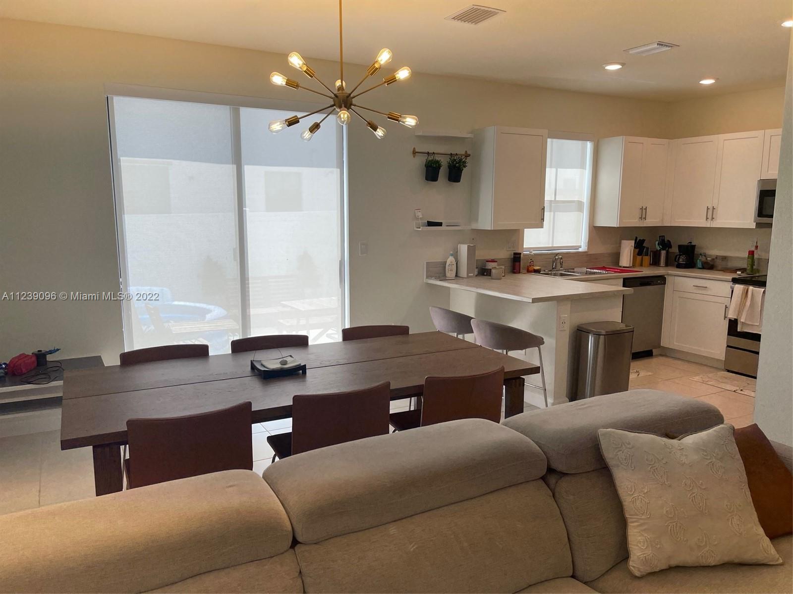10906 W 33rd Ct Unit: 10906