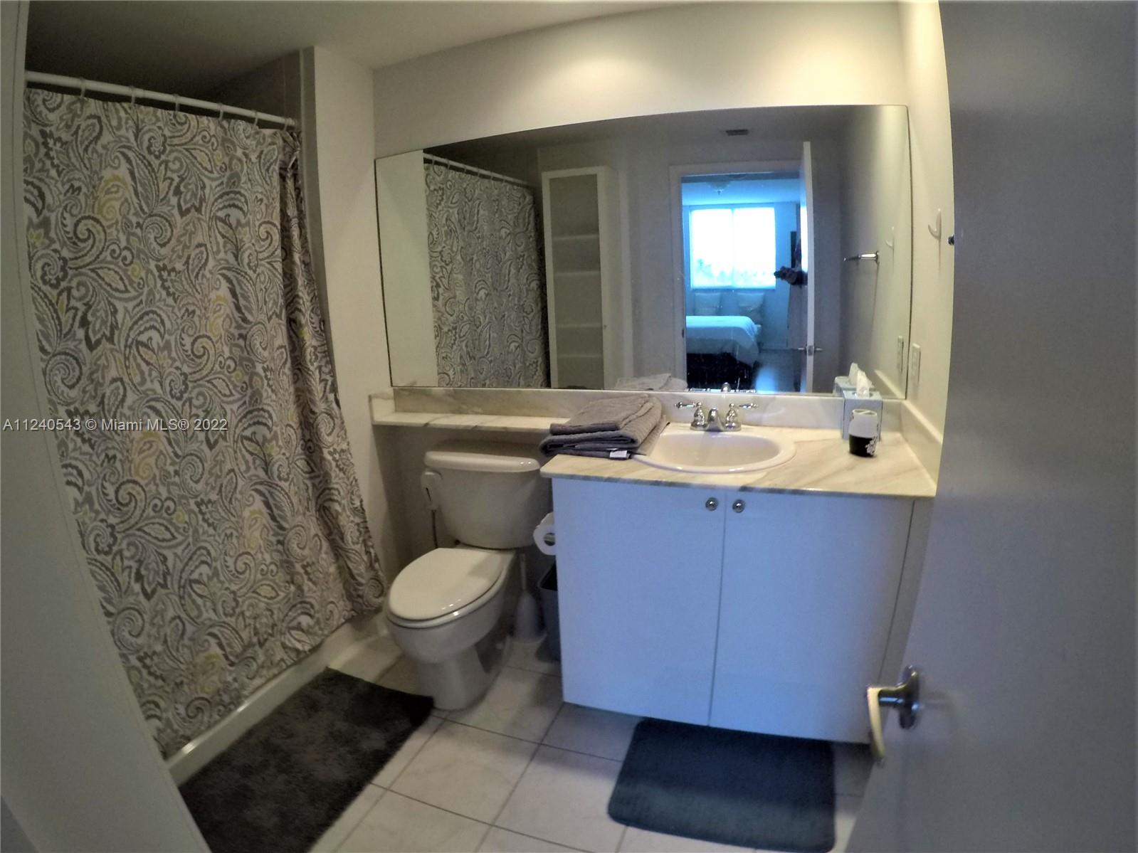 2775 NE 187th St Unit: 314