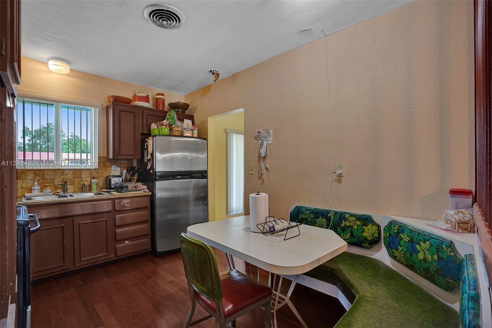 1350 NW 172nd St