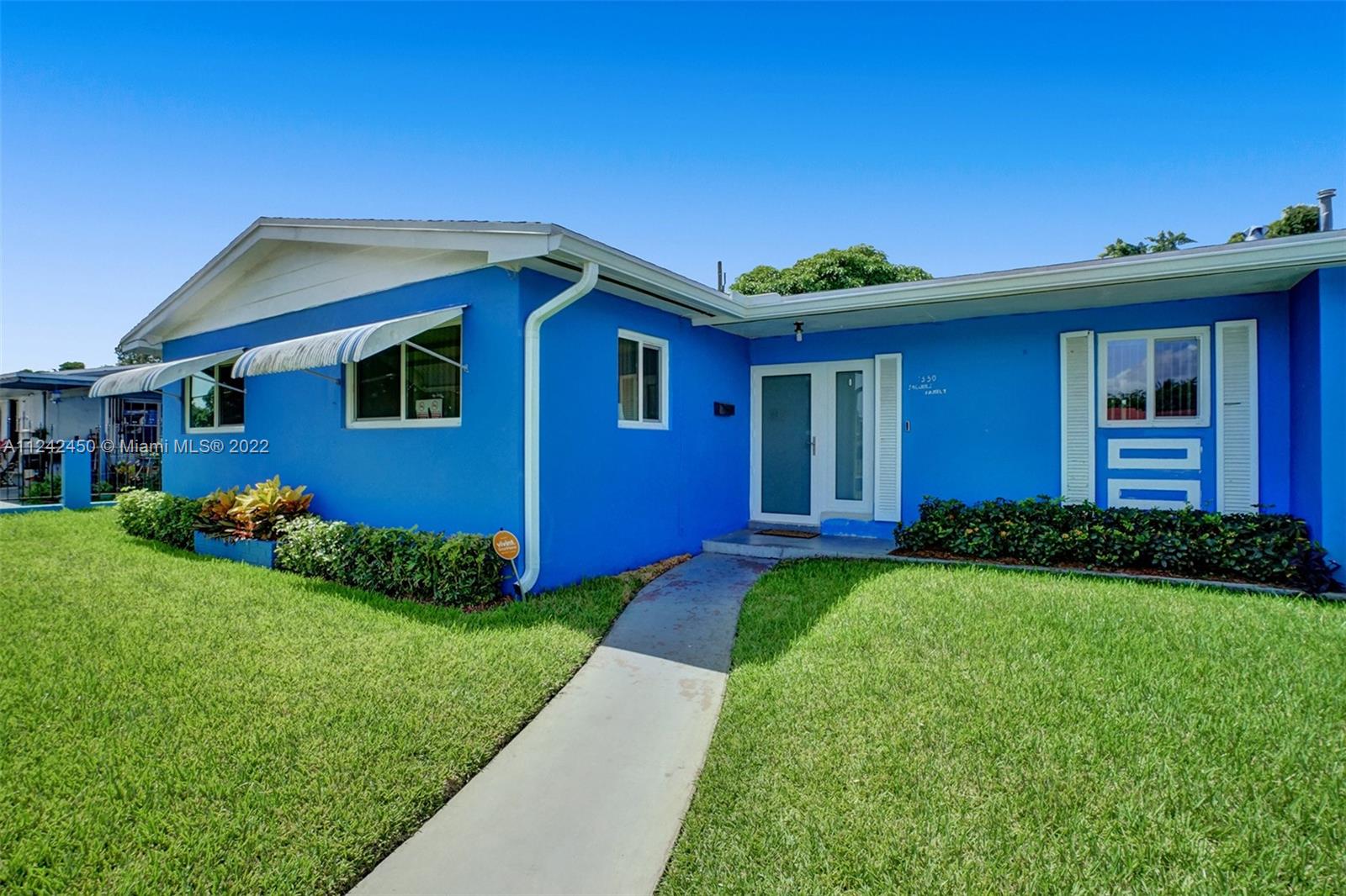 1350 NW 172nd St