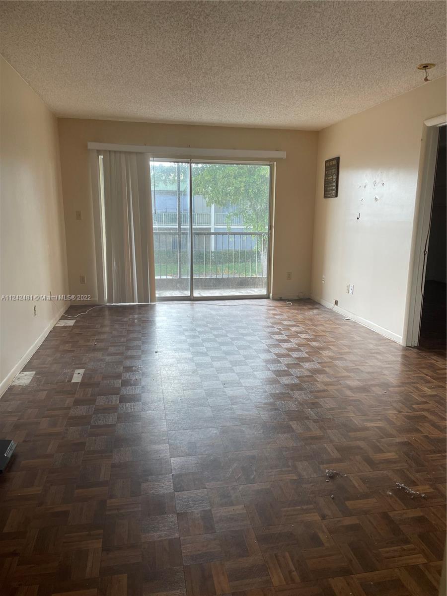 4147 NW 90th Ave Unit: 203