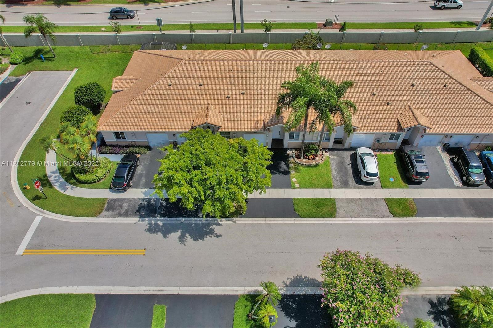 11441 SW 17th Ct