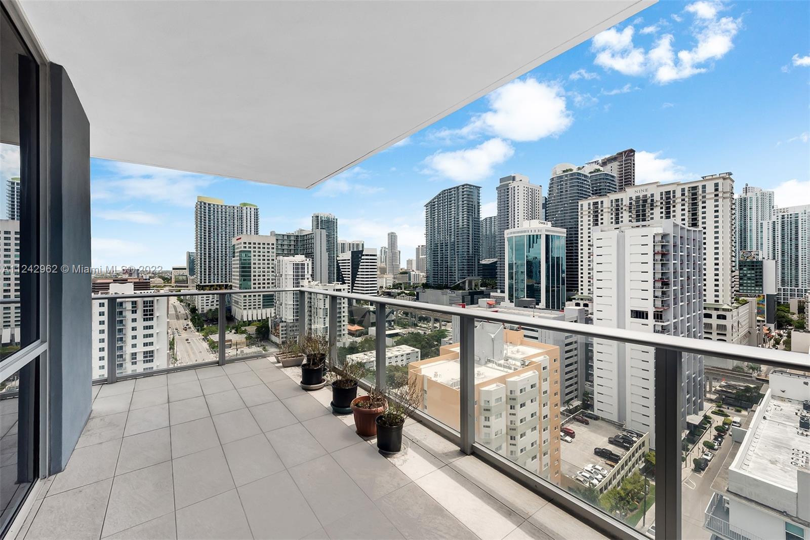 1010 SW 2nd Ave Unit: 1904