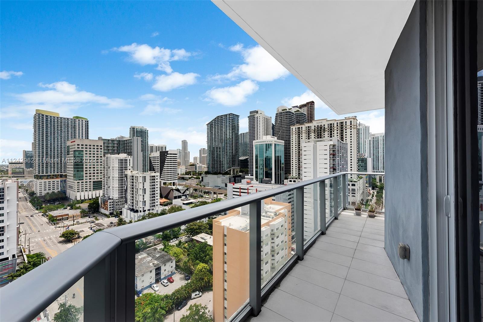 1010 SW 2nd Ave Unit: 1904
