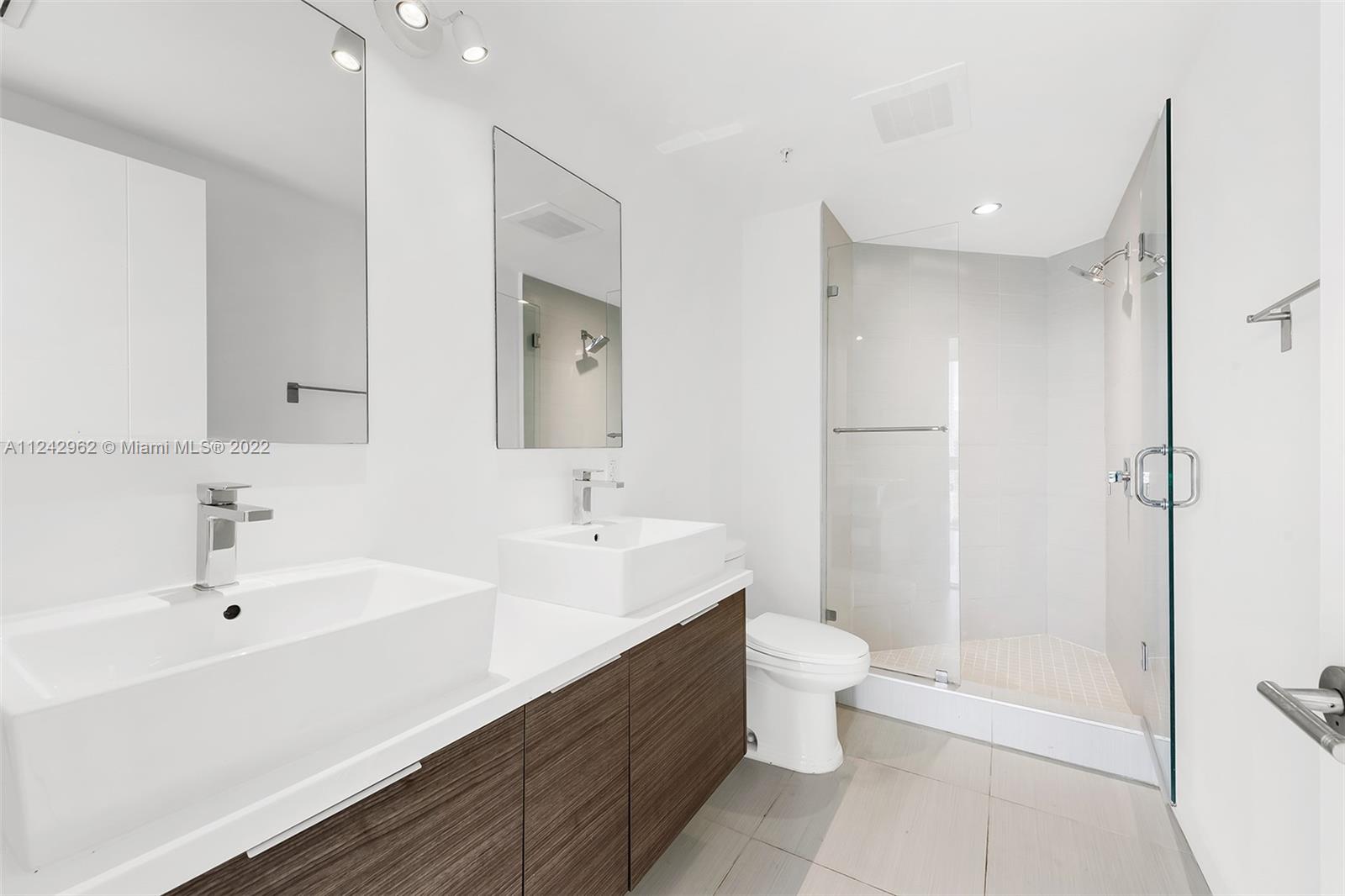 1010 SW 2nd Ave Unit: 1904