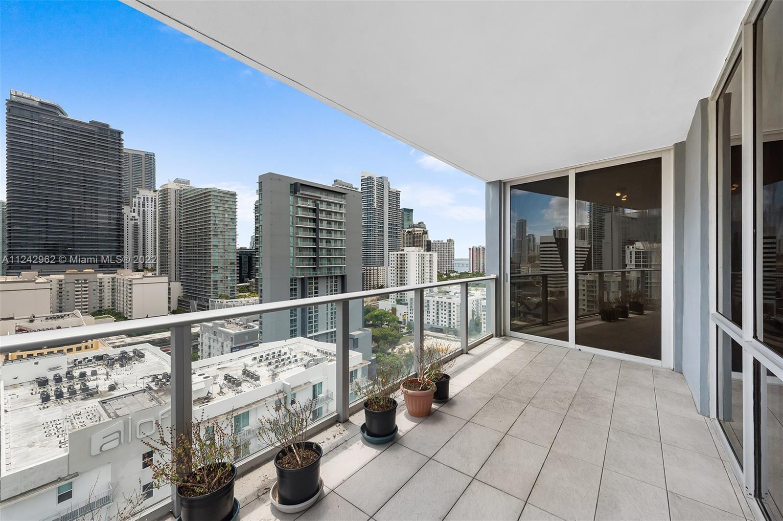 1010 SW 2nd Ave Unit: 1904