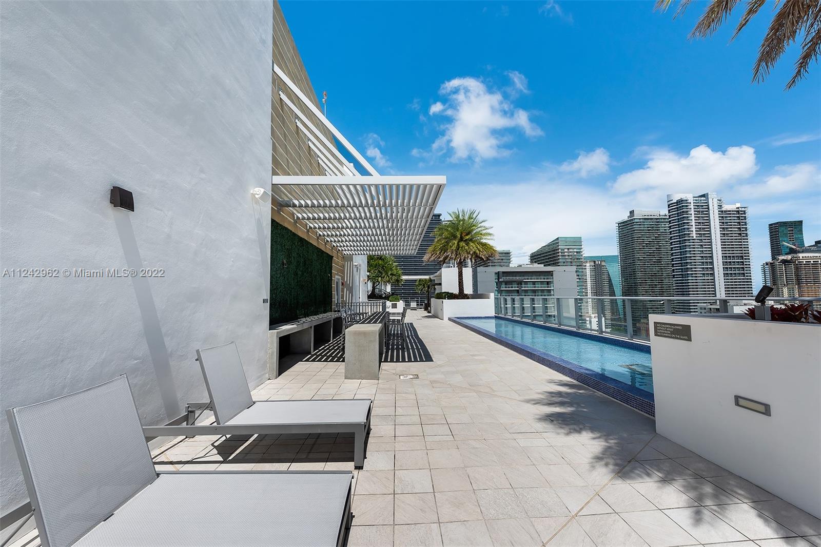 1010 SW 2nd Ave Unit: 1904